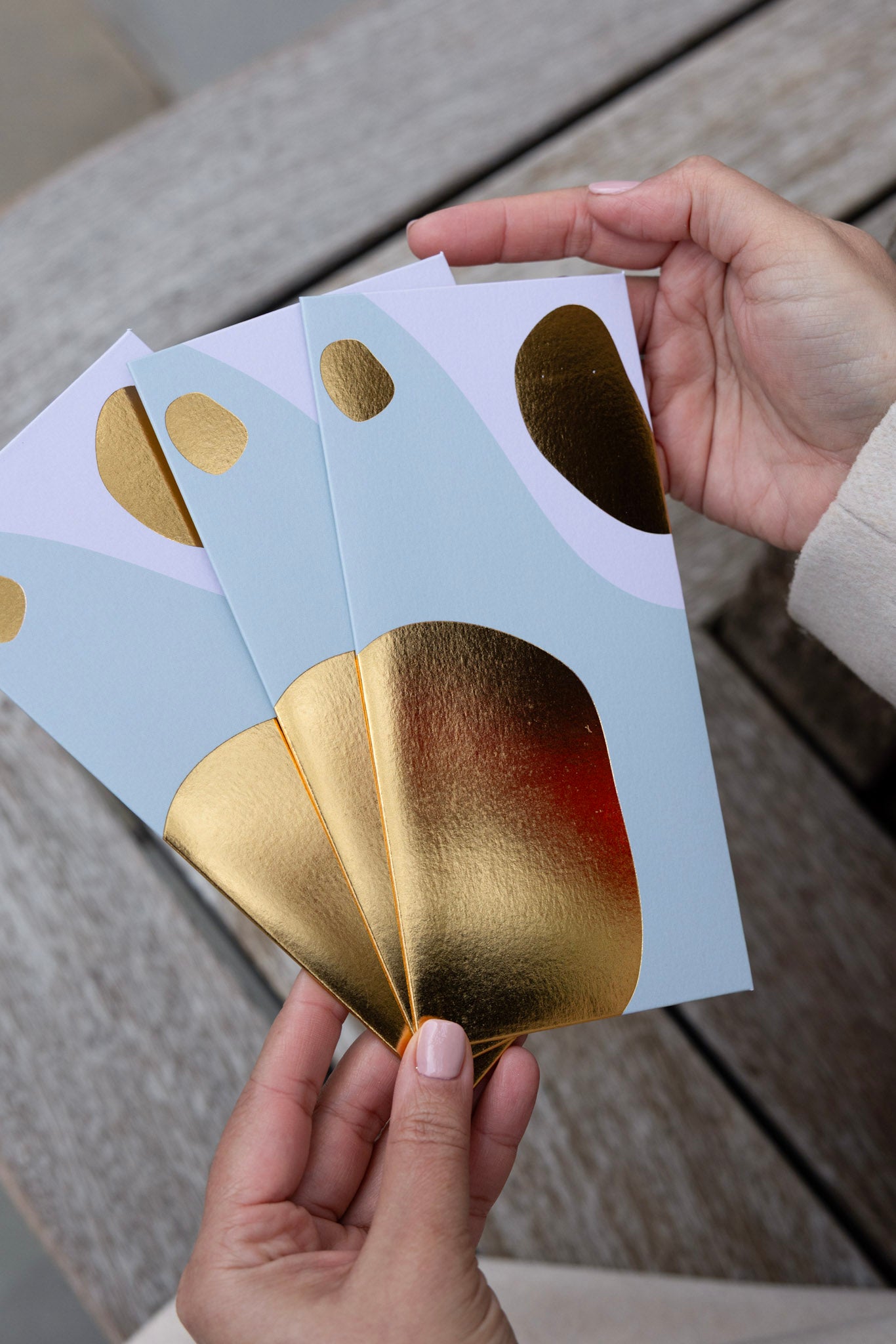 Modern Curve Money Envelope in Lilac, Pink and Gold