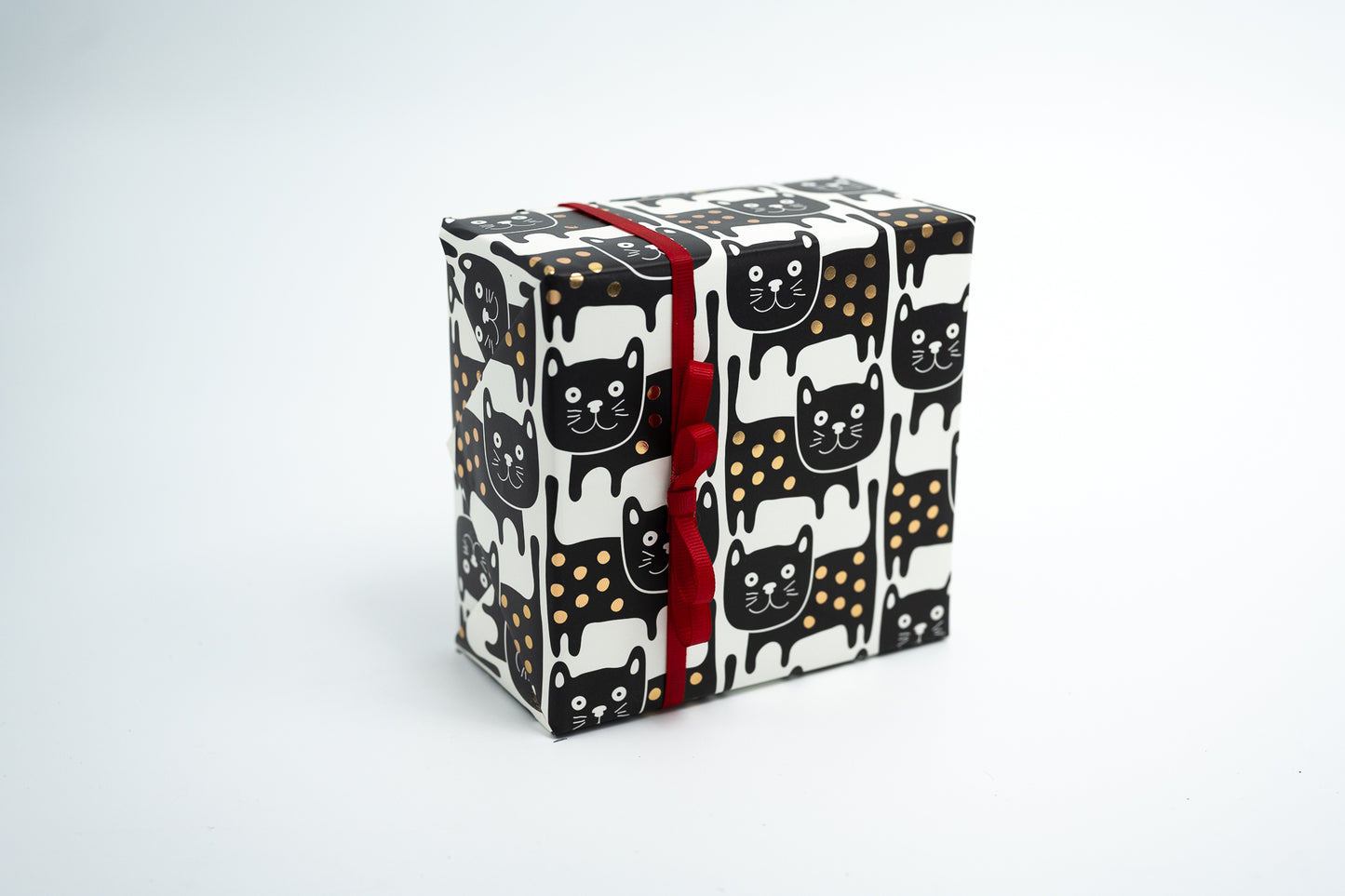 OH KITTY WRAPPING PAPER